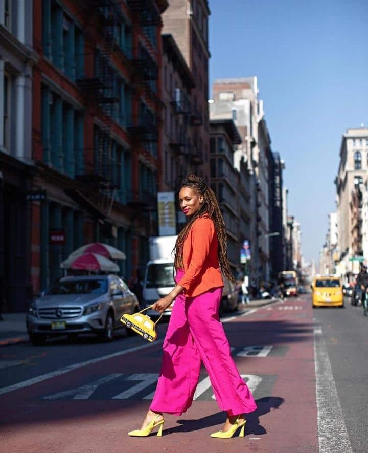 How to Wear Neon Pants ? 19 Outfit Ideas