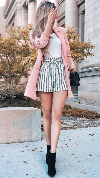 Valentine's Day Outfit Ideas 2023 (20 Stylist-Approved Picks)'s Day Outfit Ideas 2023 