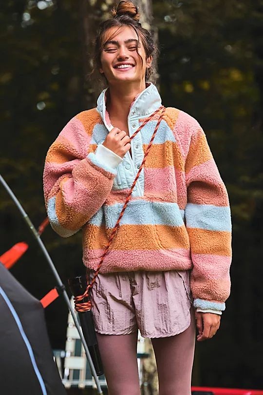 How To Wear Fleece Jackets 20 Outfit Ideas This Winter
