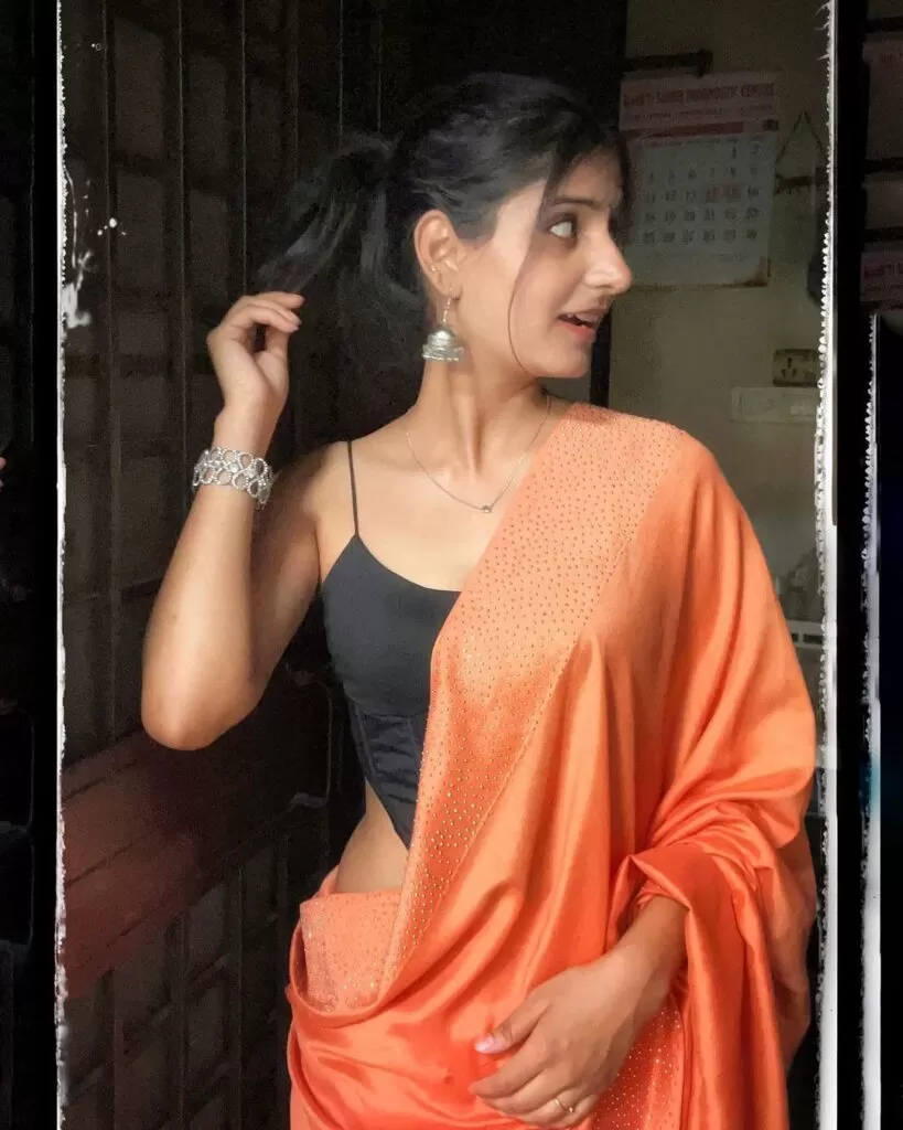 Saree with corset blouse