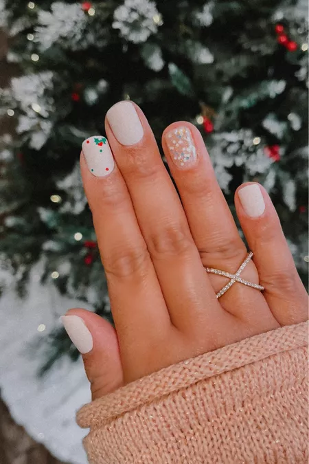 christmas nail designs for 2023