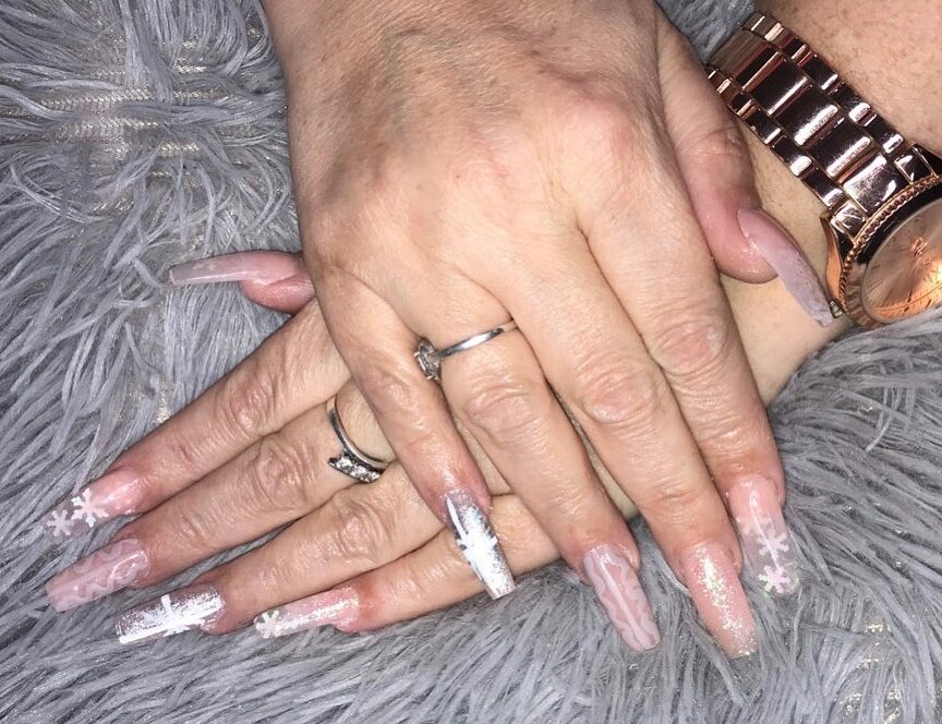 christmas nail designs for 2023