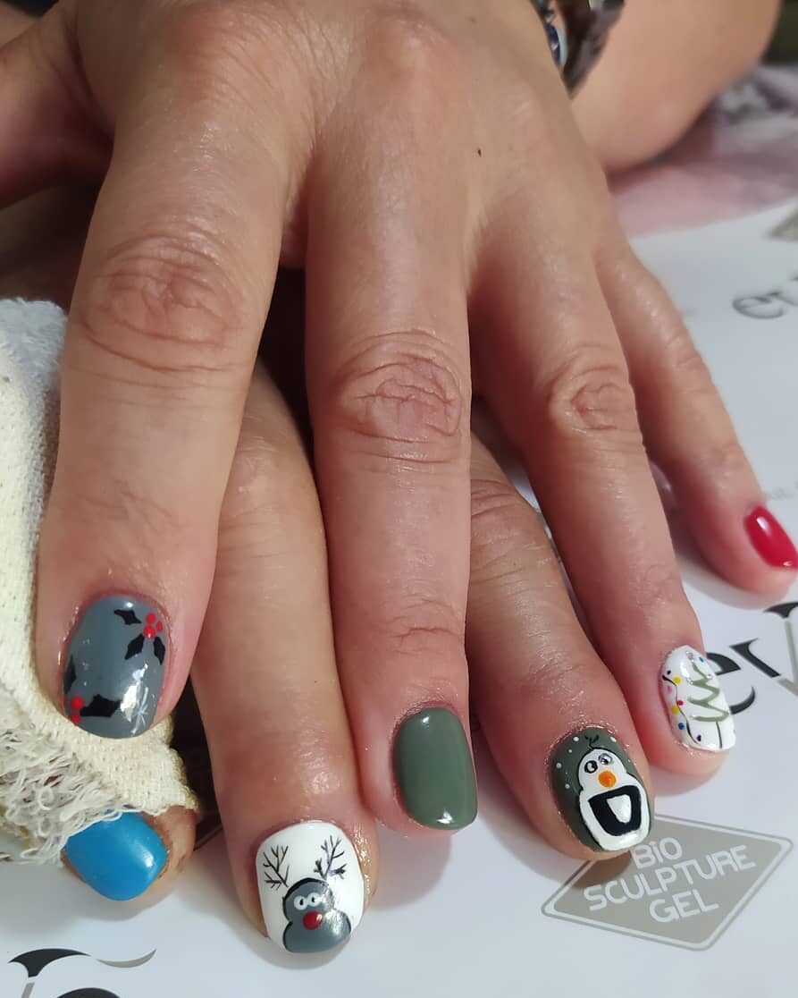 christmas nail designs for 2023