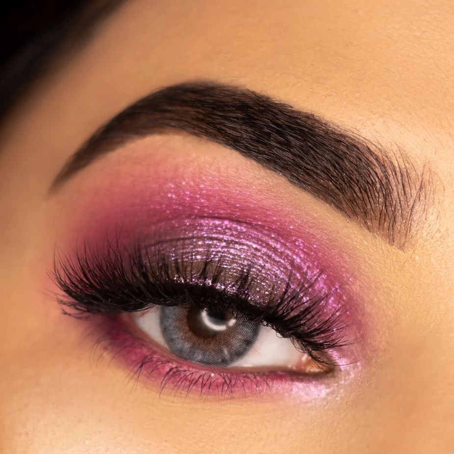 20 Trendy Indian Bridal Eye Makeup Ideas 20 Trendy Indian Bridal Eye Makeup Ideas
