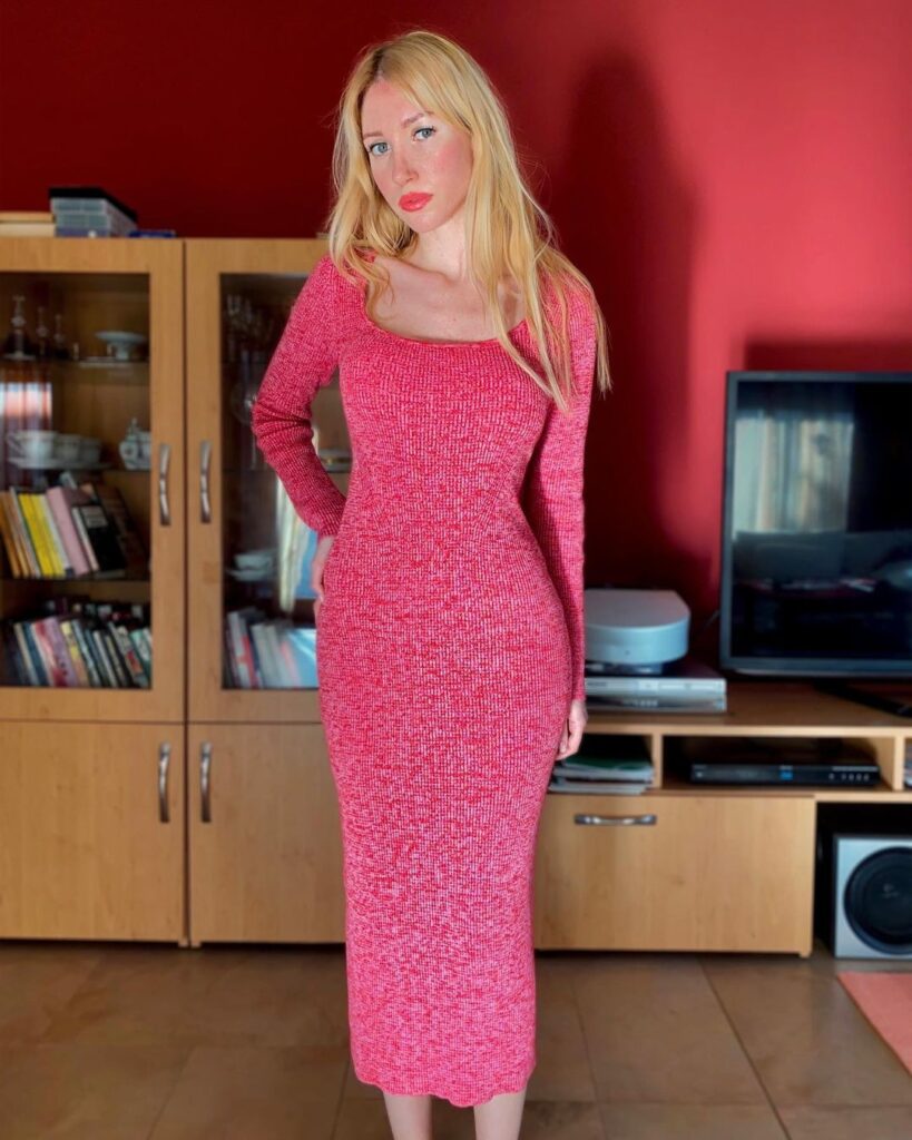 Viva Magenta outfits