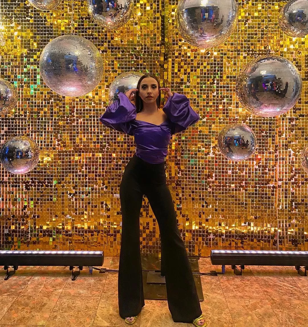 Disco themed Party Outfits for women 1