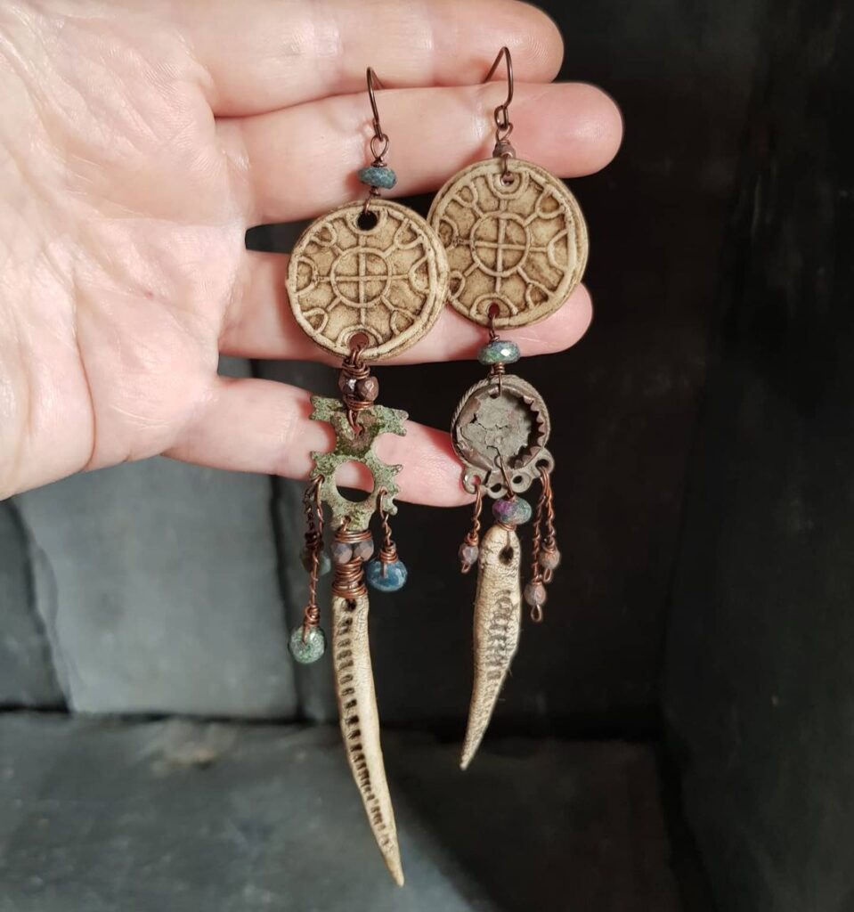 earrings for round face