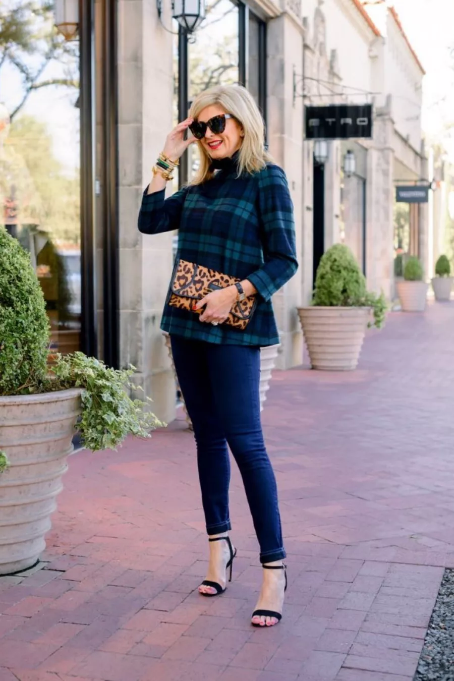 Stylish Outfits for Petite Over 50