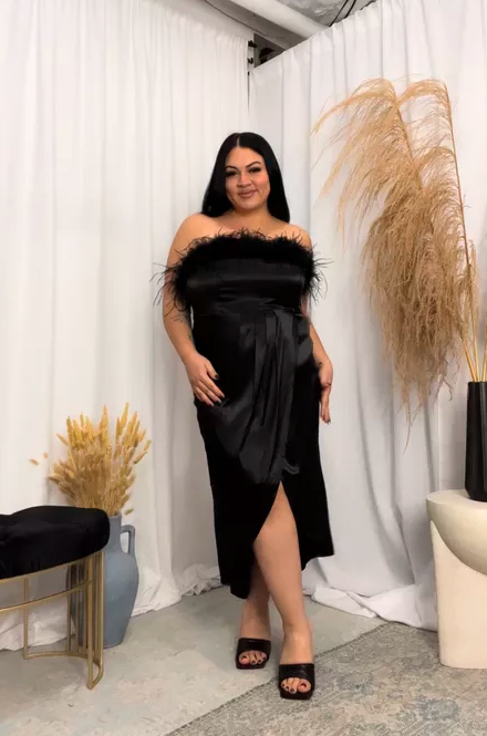 Plus Size Wedding Guest Outfit Ideas