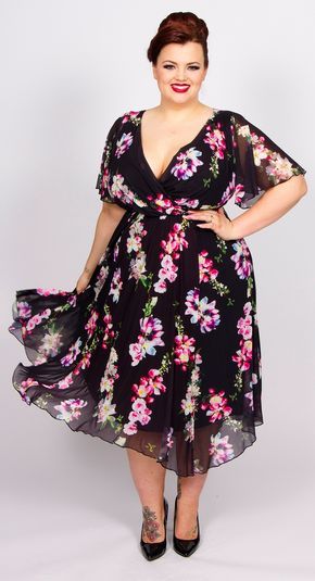 24 Best Plus Size Wedding Guest Outfit Ideas to Try This Year