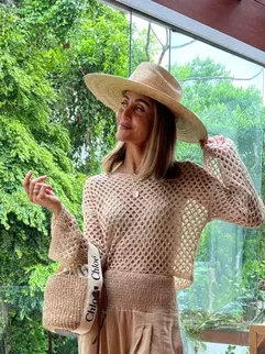How to Wear Crochet Tops 13 Tips & Outfit Ideas