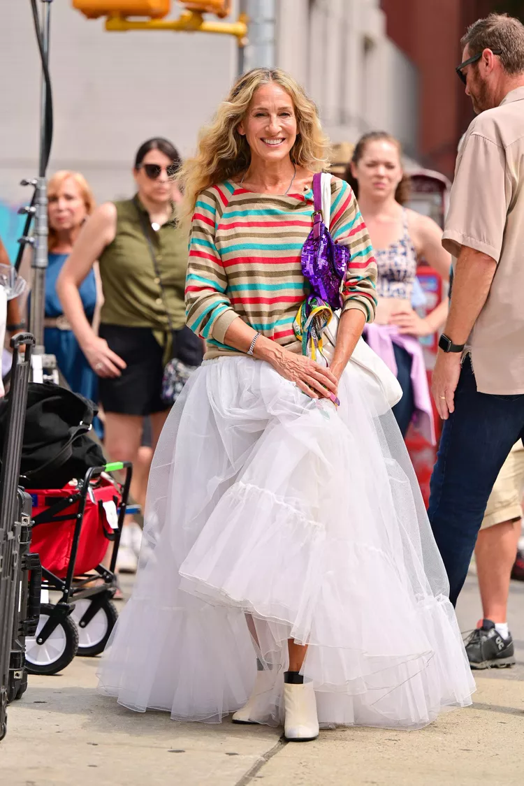 27 Cute Tulle Skirt Outfits: How To Wear A Tulle Skirt?