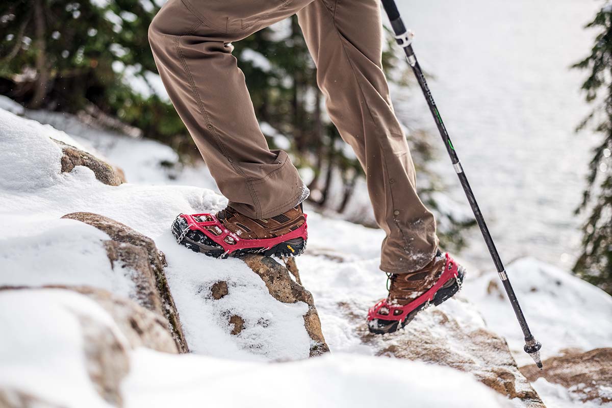 23 Chic Outfits with Snow Boots for This Winter