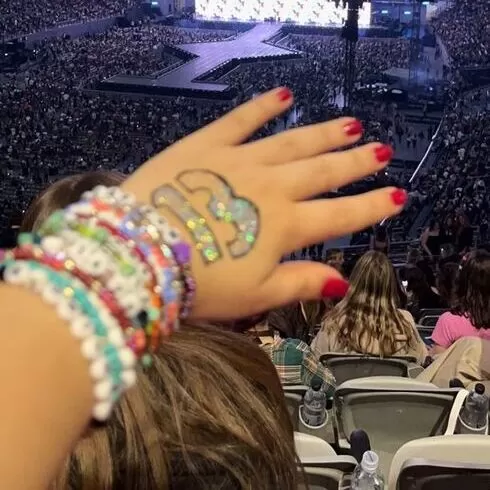 taylor swift eras concert outfits
