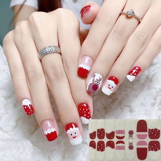 Christmas nail designs for 2023