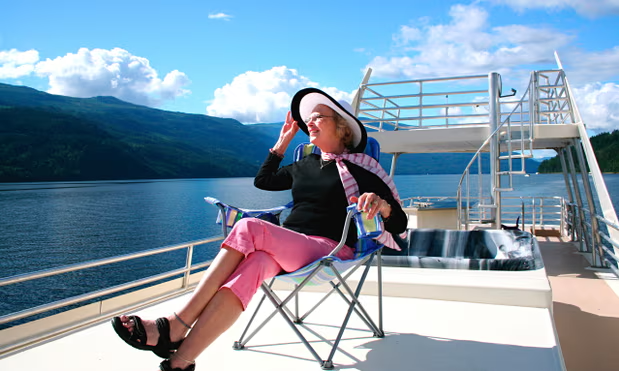 boat cruise outfits for ladies in winter