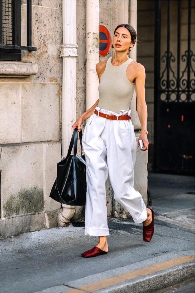 How to Wear Tank Tops? 25 Outfit Ideas & Styling Tips How to Wear Tank Tops? 25 Outfit Ideas & Styling Tips