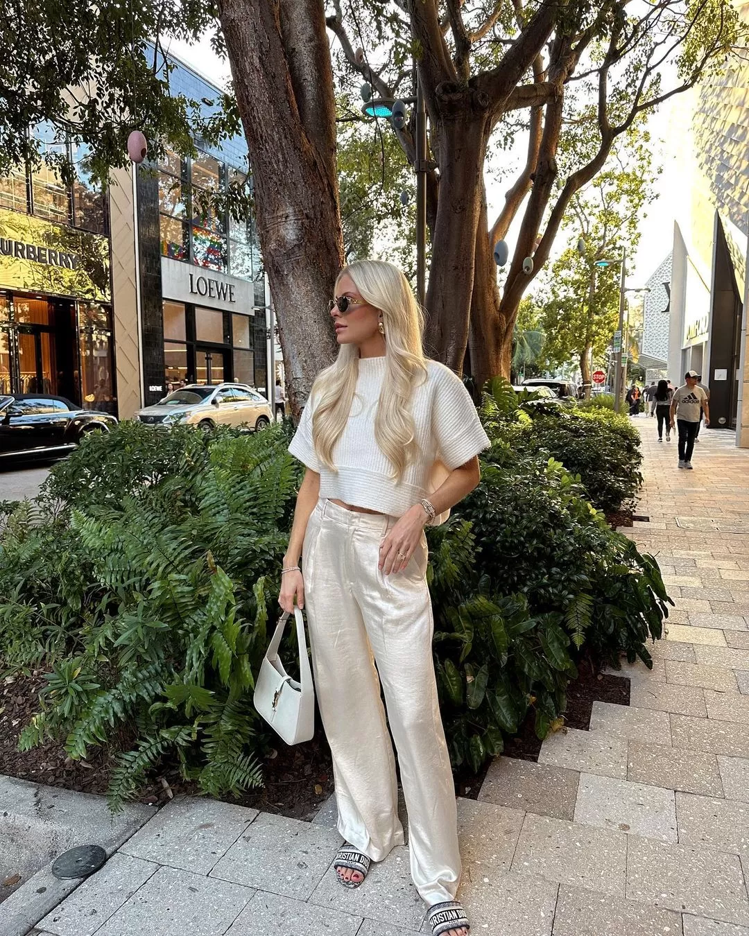 What To Wear In Palm Springs