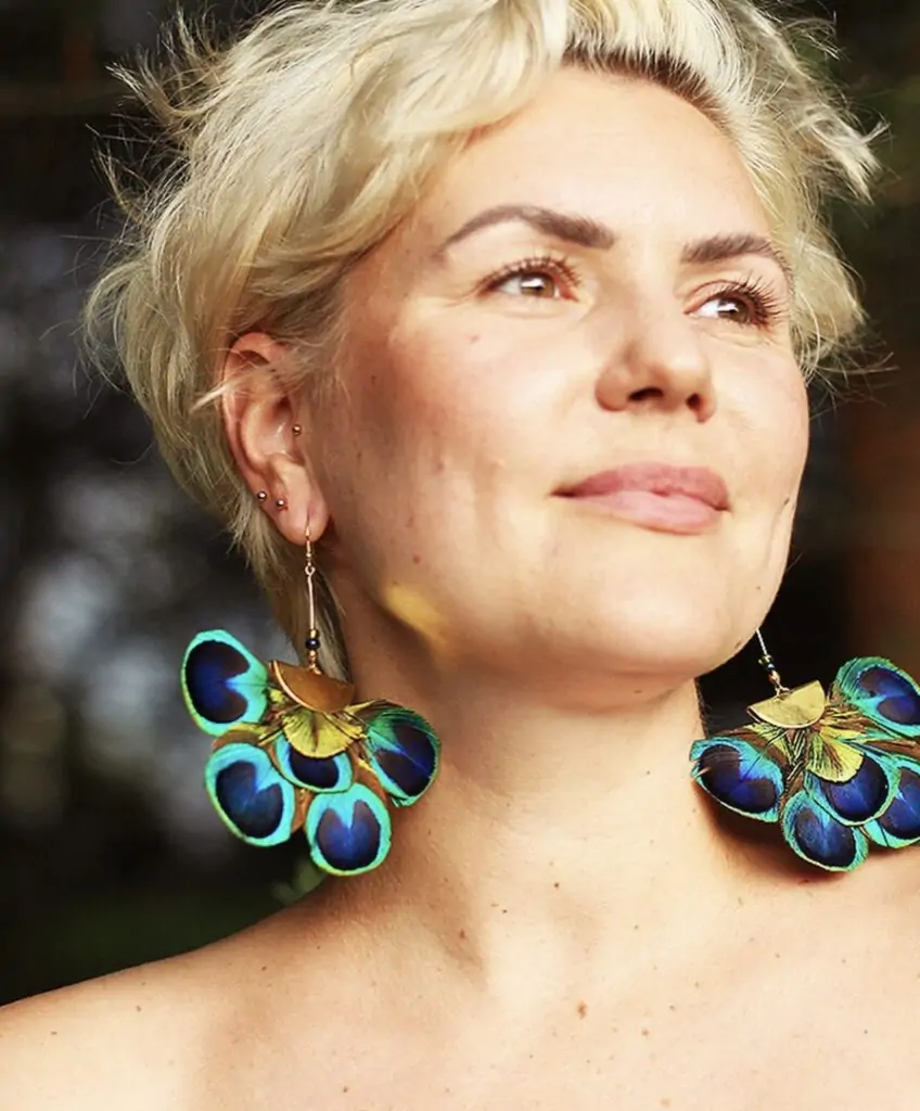 feather earrings