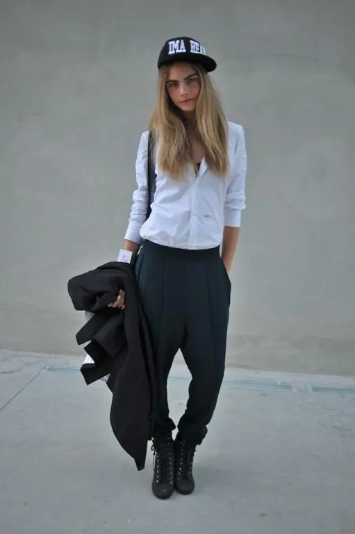 Cara in baggy pants