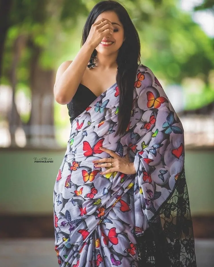 Saree with corset blouse