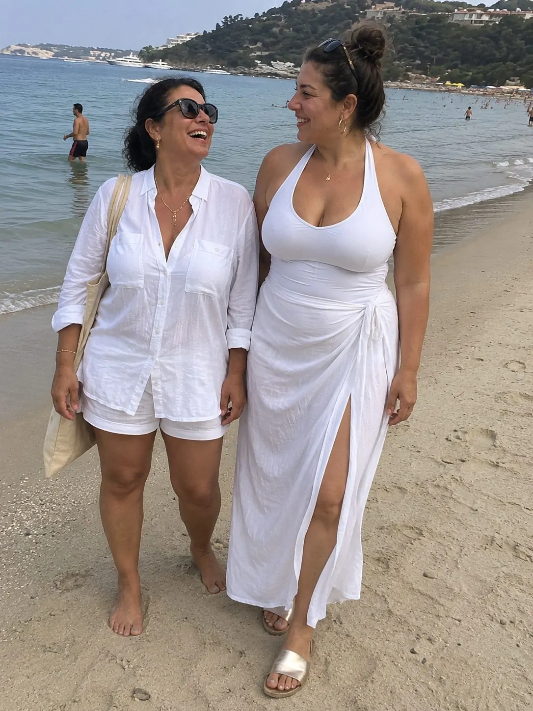 Monochrome Beach Set