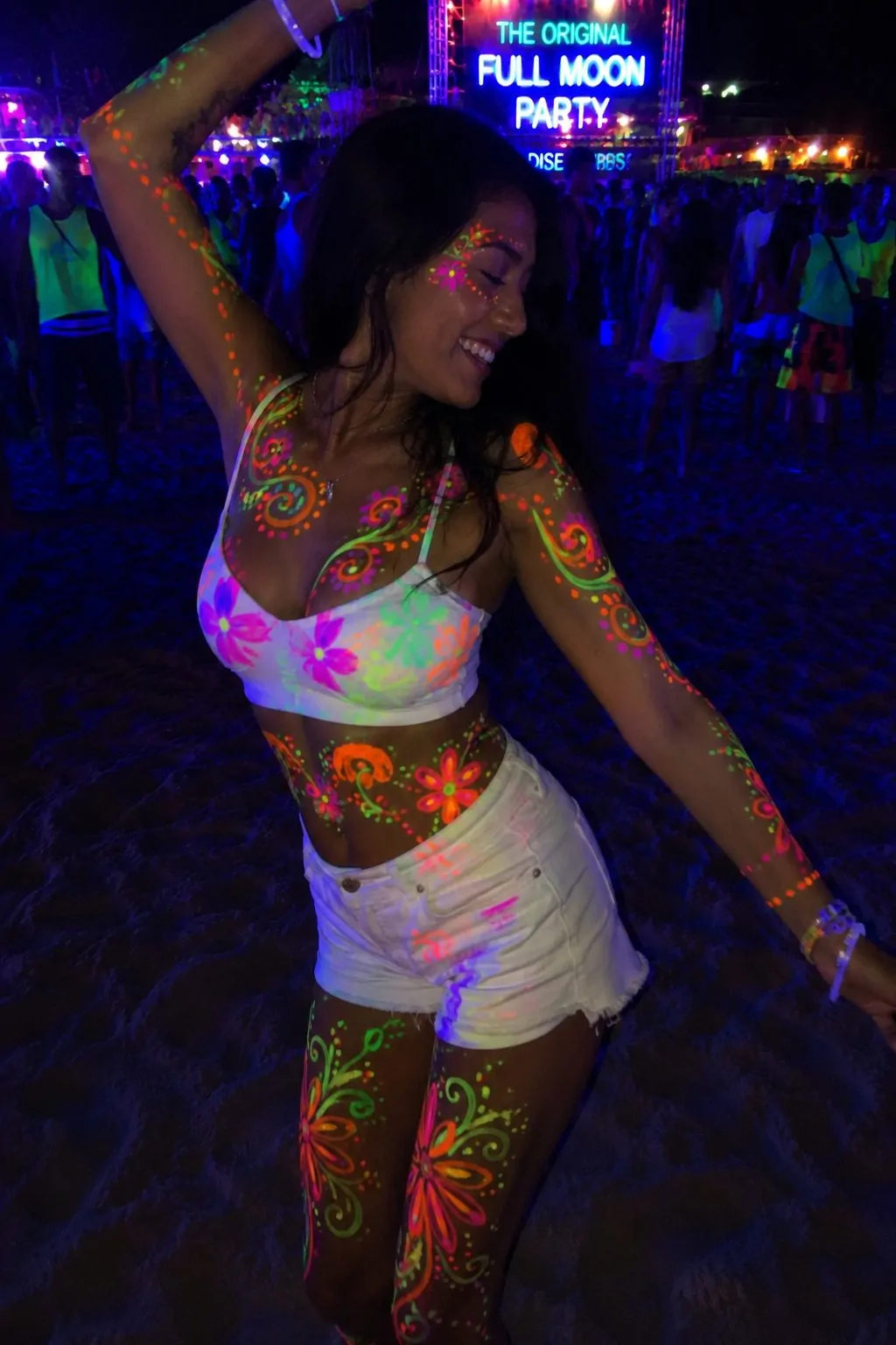 Full Moon Party outfit idea